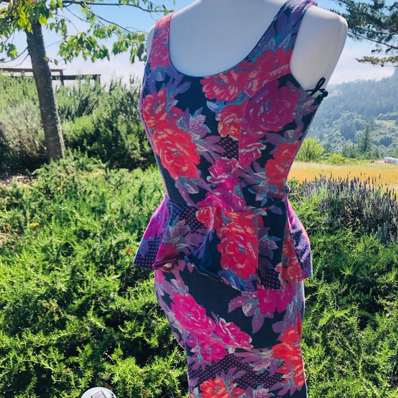 Flower Mini Dress - Picture 2 of 5